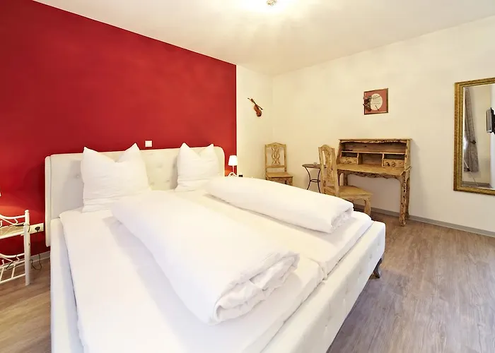 Värdshus Gaestehaus Steinmuehle Osthofen