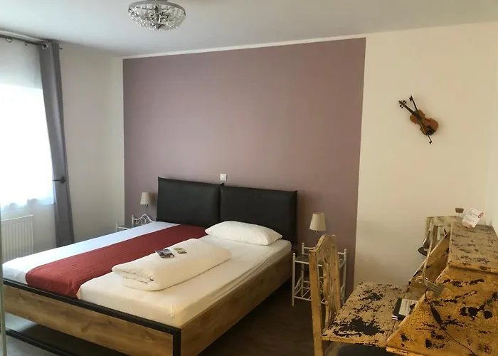 Gaestehaus Steinmuehle Värdshus Osthofen